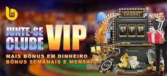 40 ph Casino live dealer table displayed on mobile phone for Filipino players